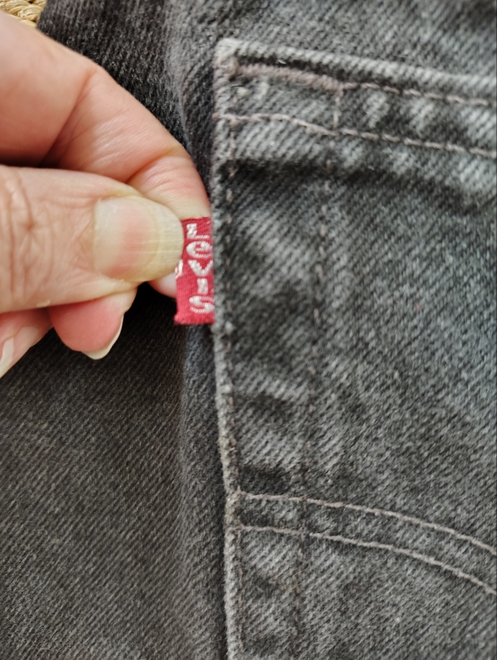 Vintage 90s Levi's 550 Black Relaxed Fit Jeans Red Tab Made in USA 34x32 - Picture 2 of 12